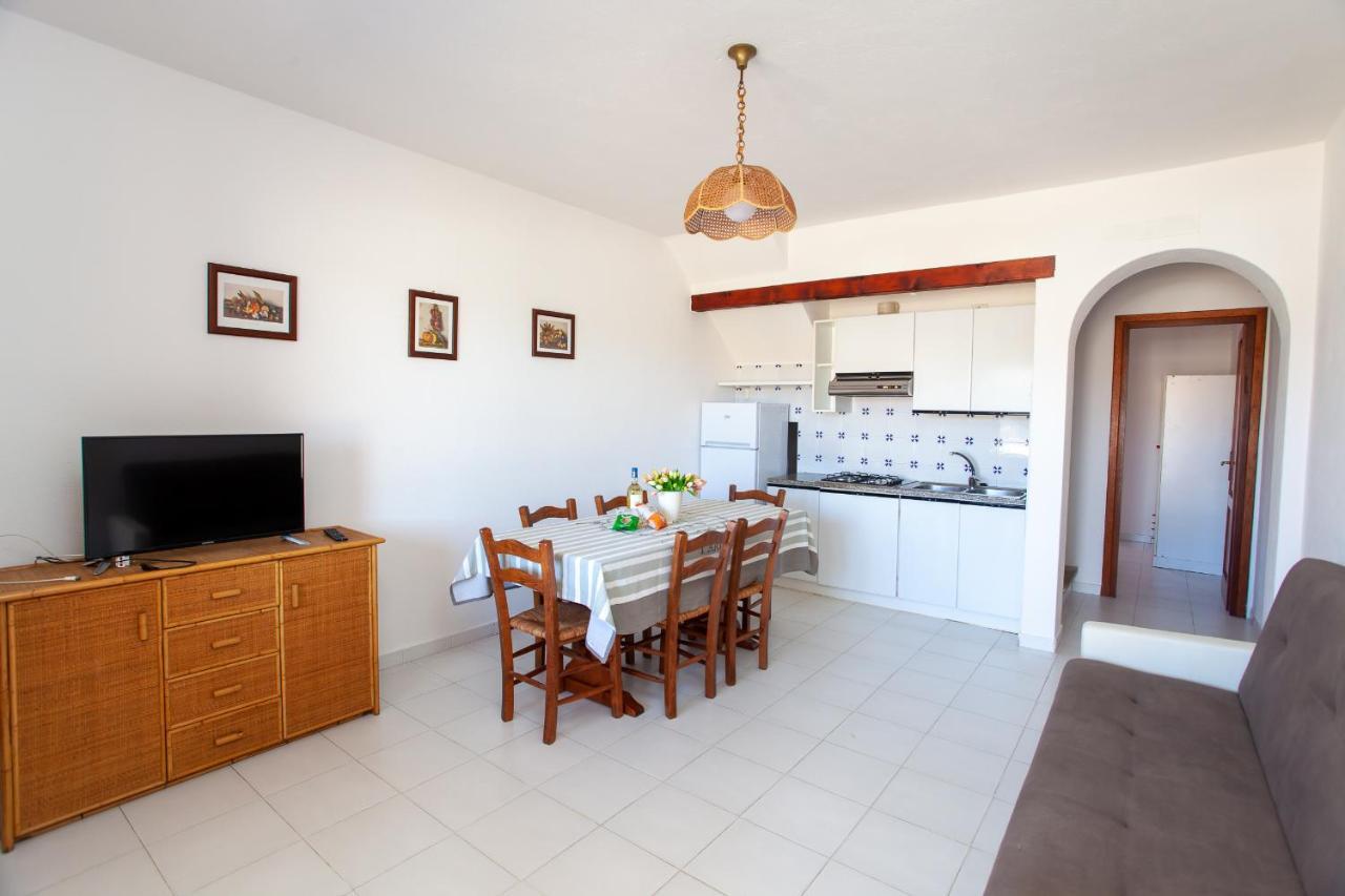 Residence Cinta 5 San Teodoro  Zewnętrze zdjęcie